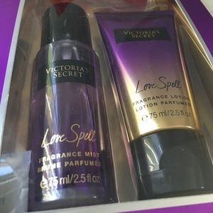 Victoria Secret Love spell gift set